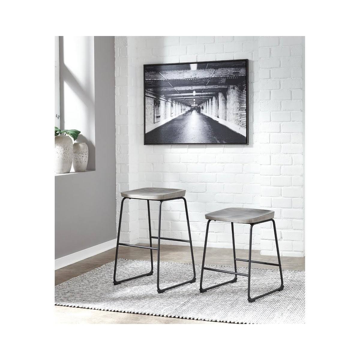 Tall Barstool Set of 2 Gray/Black F8242