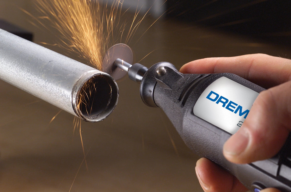 Two Speed Rotary Tool with 5 Accessories P85696
