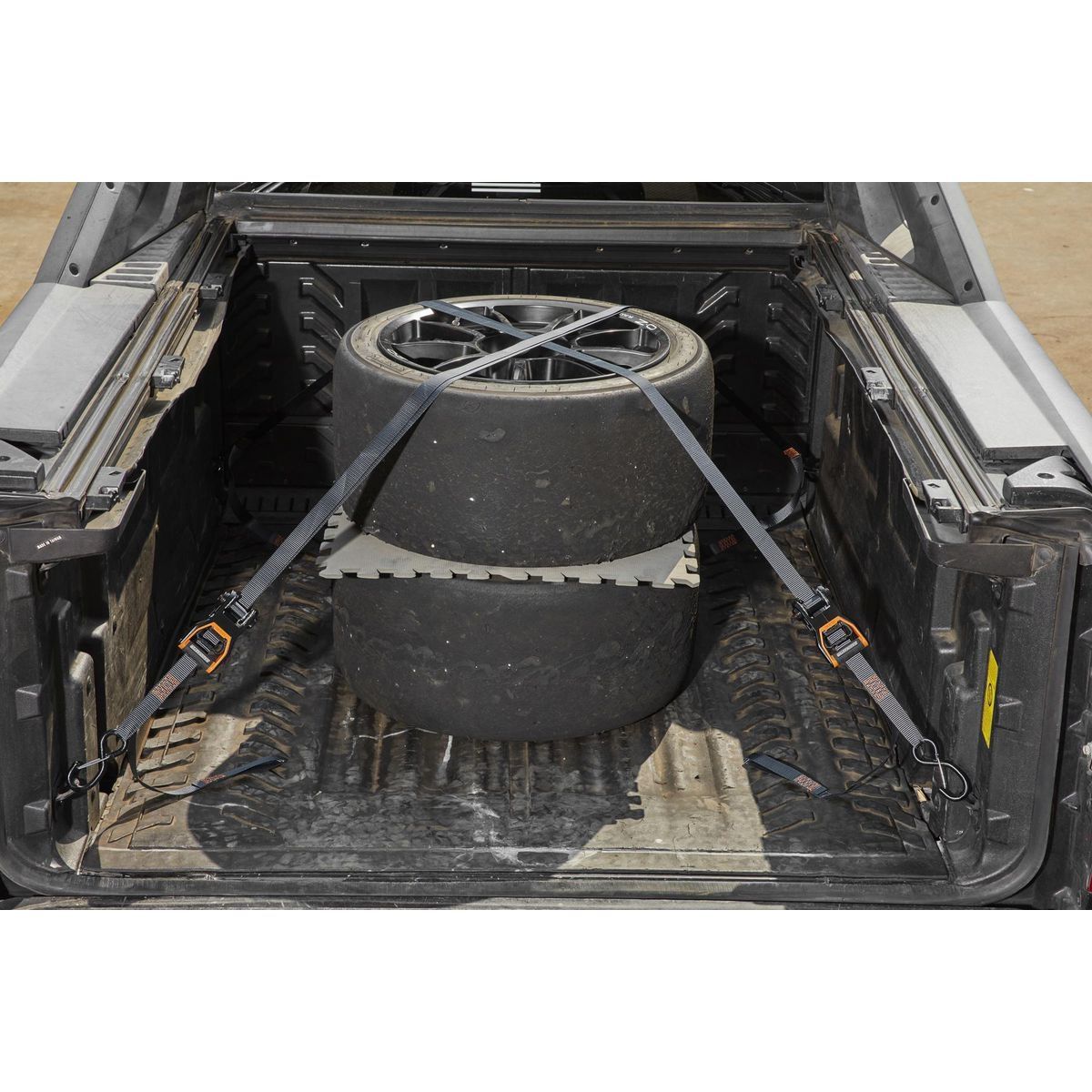 500 lb. Capacity 1 in. x 12 ft. Ratcheting Tie-Downs, 2-Pack Z570005