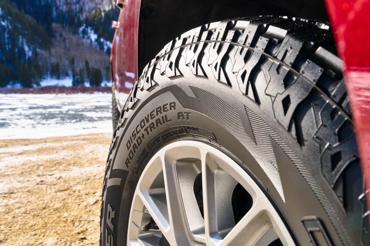 235/75R15 109T All-Terrain Tire T679879