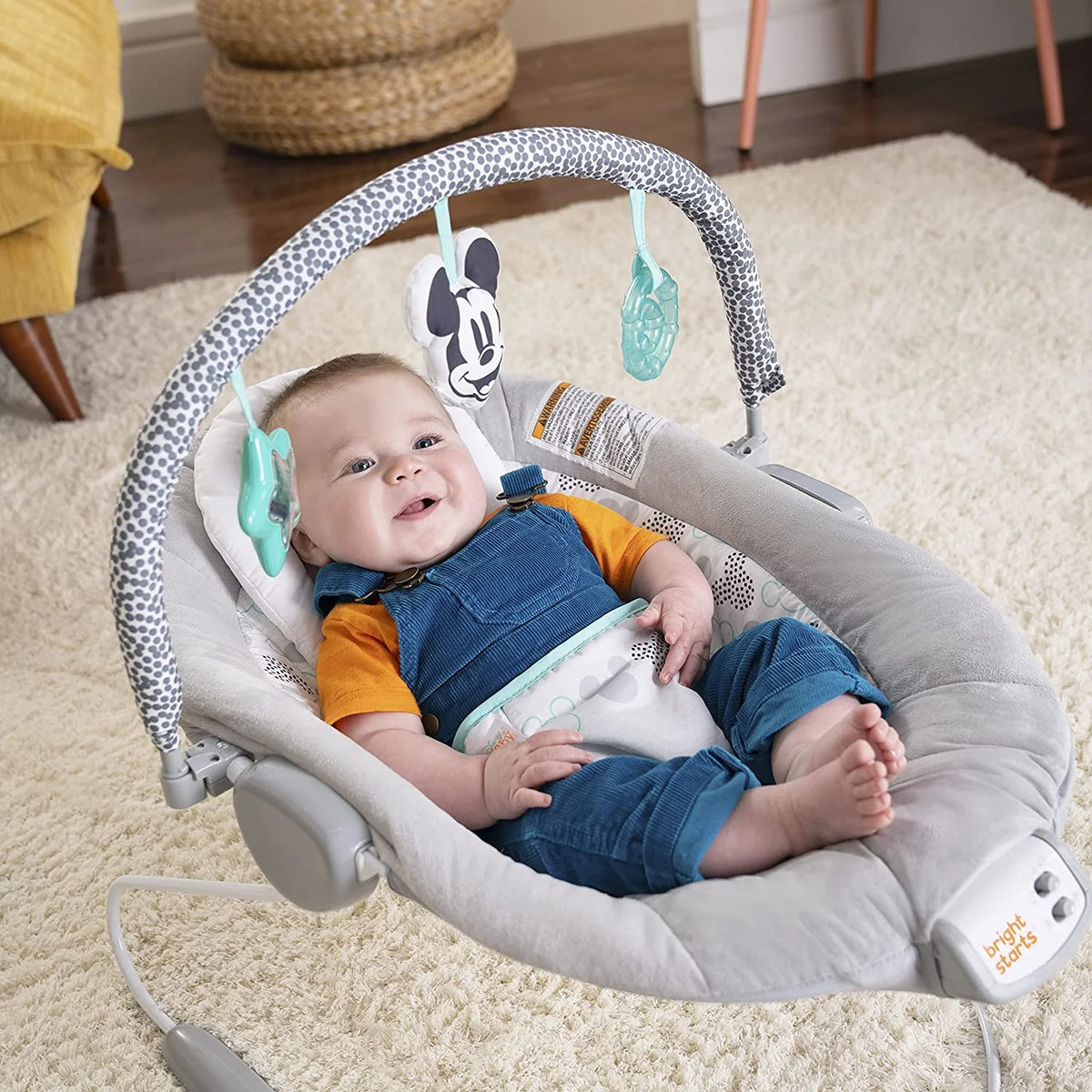 Comfy Bouncer J571