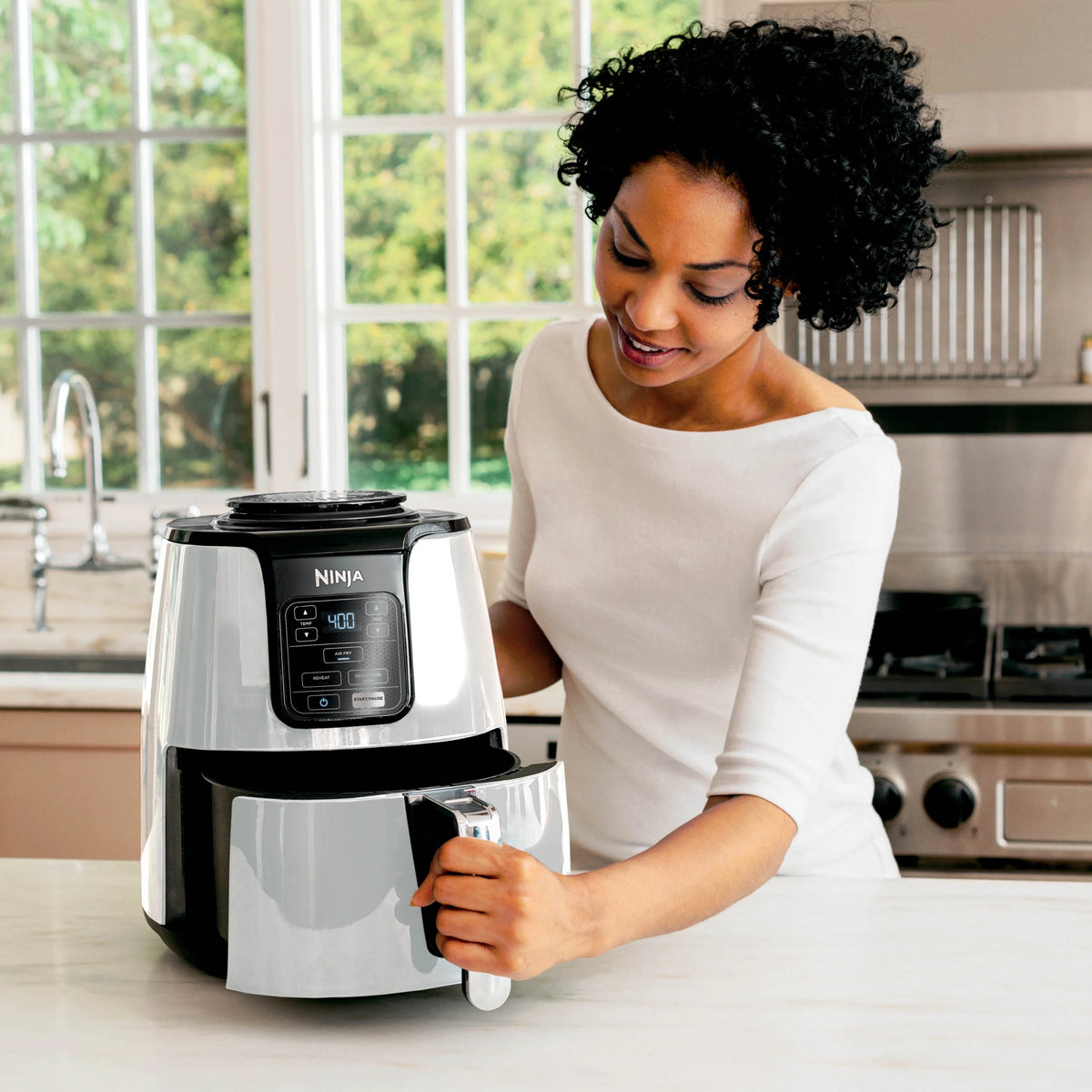 Black 4QT Air Fryer T62167