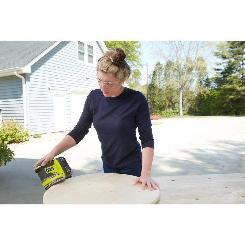 18V Cordless 5 in. Random Orbit Sander F369667