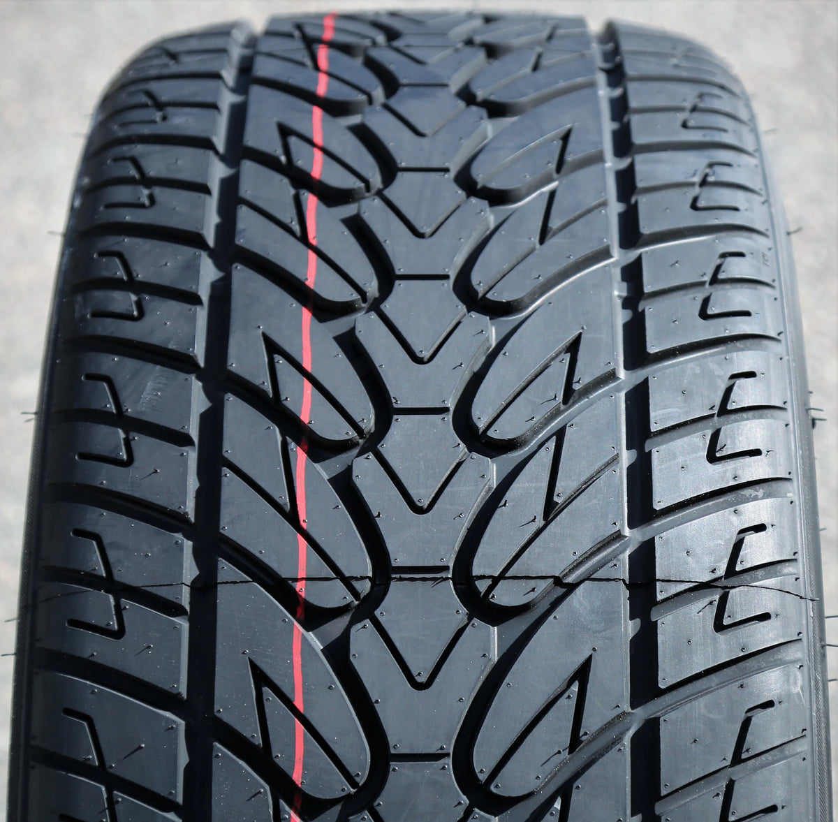 285/45R22 114V XL A/S Performance Tire A4345