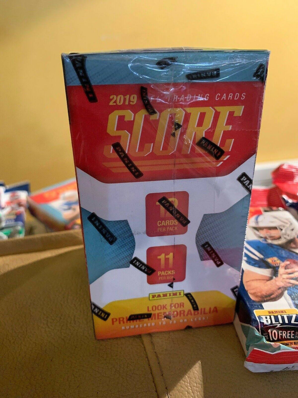 2019 Score Football Trading Card Blaster Box N8022