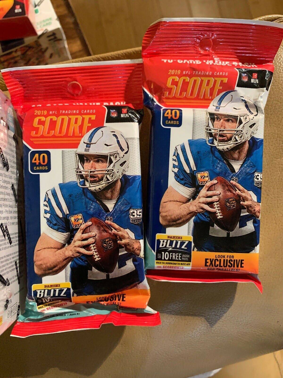 2019 Score Football Trading Card Blaster Box N8022