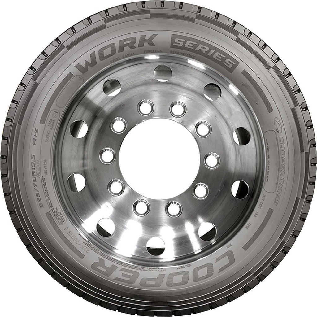 245/70R19.5 Commercial Tire X3502