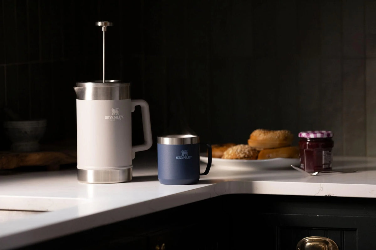 12 OZ Navy Insulated Stainless Steel Camp Mug N752625